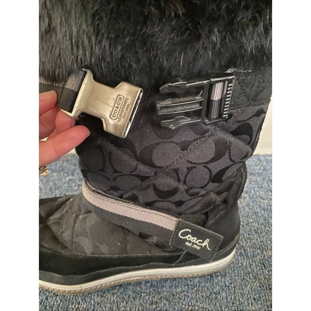 Coach Mariette women 8.5 side zipper boot with fur lining black